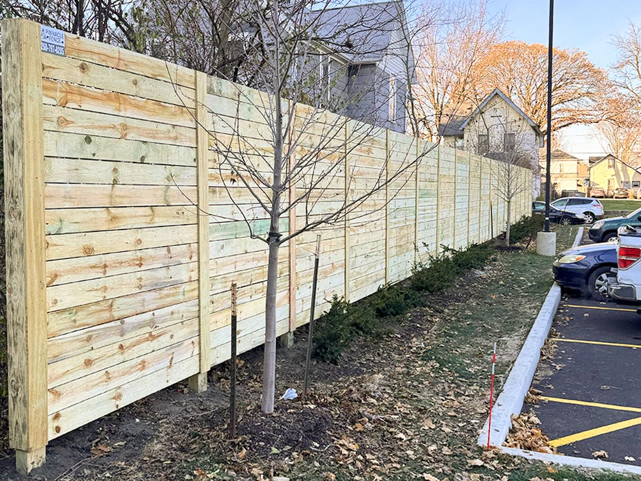 Commercial Wood Fence Company In Fort Wayne