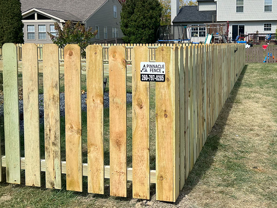 Wood Fence Contractor in Fort Wayne