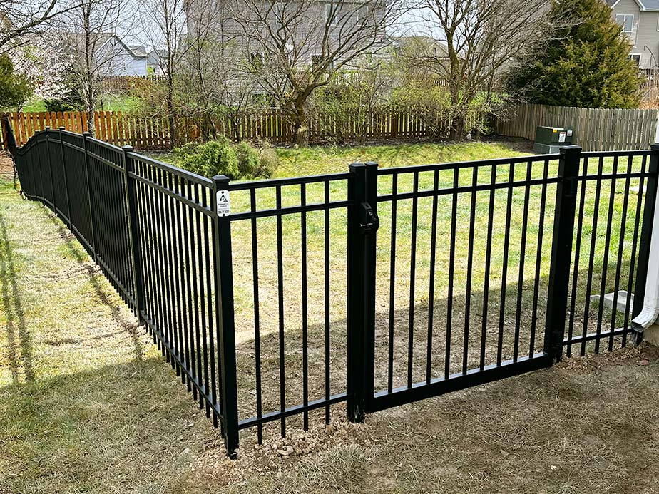 aluminum fence Huntertown Indiana