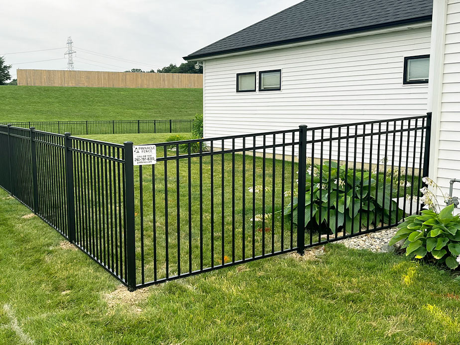 Huntertown Indiana residential fencing company